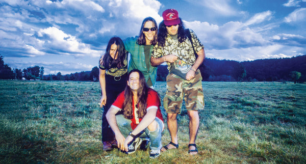 Necktie Second (Deluxe)